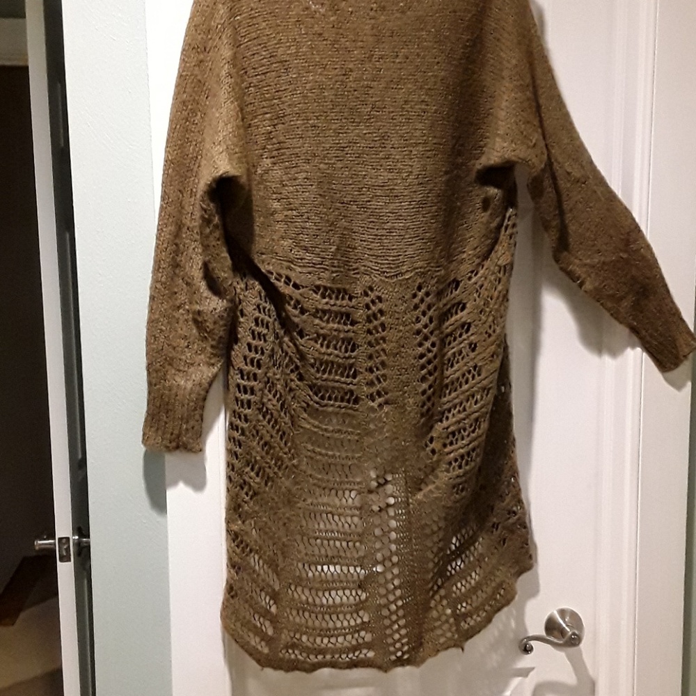 Sweater - Picture 2 of 3